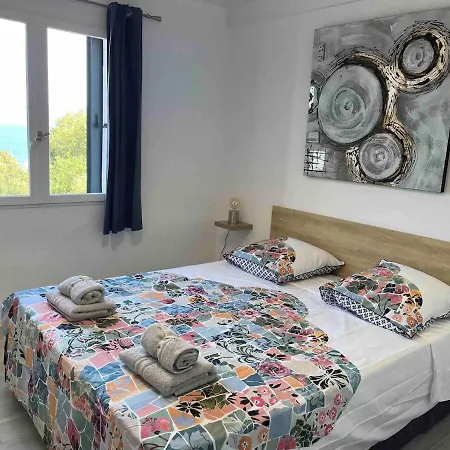 De Maison Pour 3 Personnes * Serra-di-Ferro (Corsica)