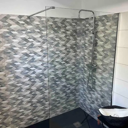Apartament De Maison Pour 3 Personnes *